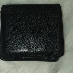 Louis Vuitton Black Bi fold Wallet Unisex